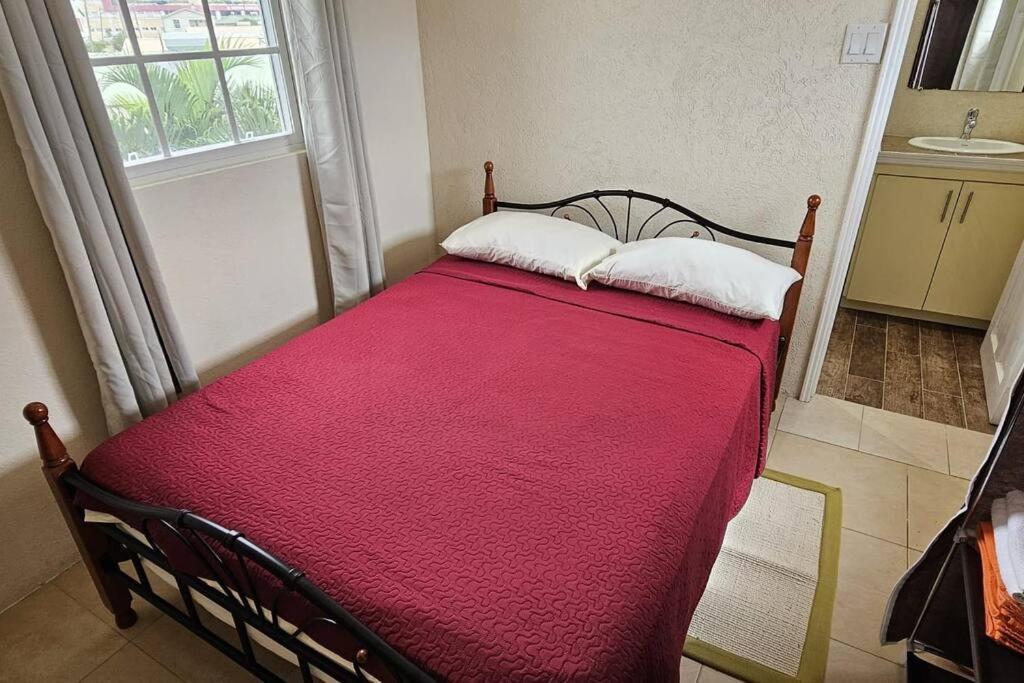 Seclusion Studio Apartment. เซนต์ฟิลิป ภายนอก รูปภาพ